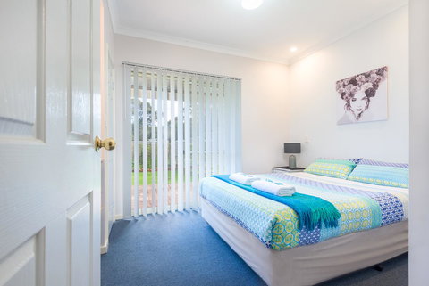 Surfside Ocean Beach Denmark Holiday Accommodation - Accommodation in Bendigo 12