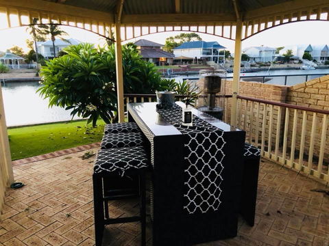 LA ANCHOR ON THE CANALS (MANDURAH) - Accommodation in Bendigo 9