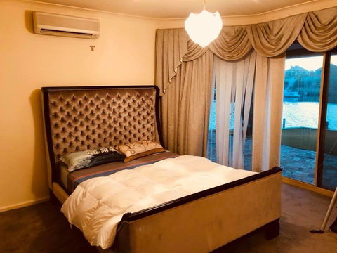 LA ANCHOR ON THE CANALS (MANDURAH) - Accommodation in Bendigo 12
