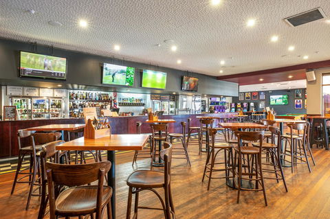 Nightcap At Wanneroo Tavern - Accommodation in Bendigo 8