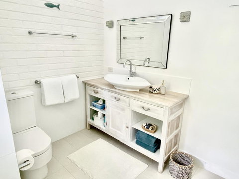 Whitesands Holiday Villas - Accommodation in Bendigo 3