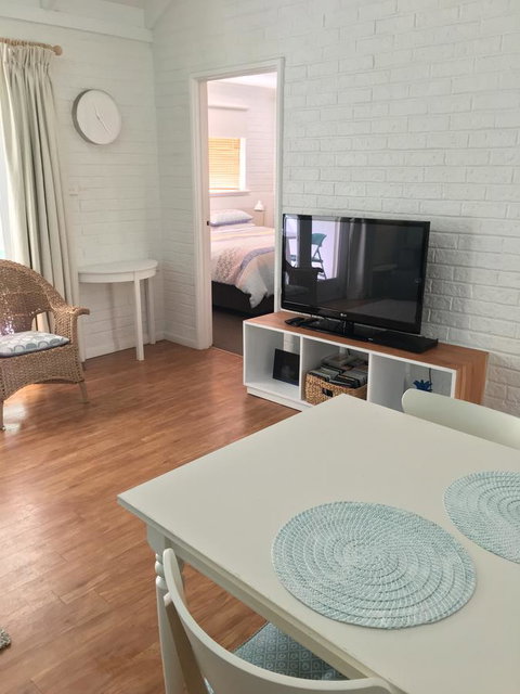 Whitesands Holiday Villas - Accommodation in Bendigo 18