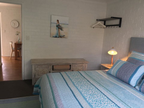 Whitesands Holiday Villas - Accommodation in Bendigo 28