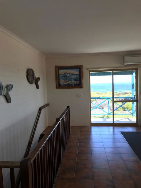Surf Views - Accommodation in Bendigo 5