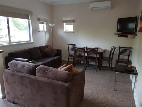 Adamsons Riverside Accommodation - Accommodation in Bendigo 38