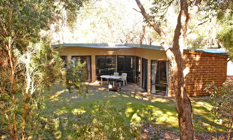 Yelverton Brook Conservation Sanctuary - Accommodation in Bendigo 6