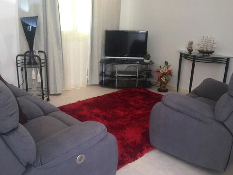Bright & Beautiful Home On The Hills! - Accommodation in Bendigo 5