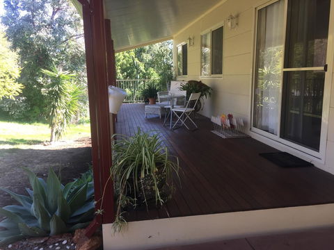 Bright & Beautiful Home On The Hills! - Accommodation in Bendigo 2