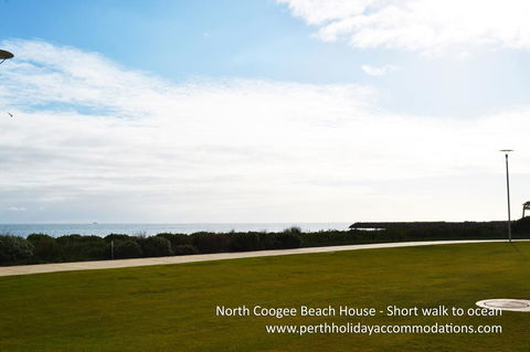 North Coogee Beach House - Accommodation in Bendigo 9