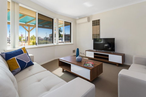 Como South Perth Villa - Accommodation in Bendigo 14