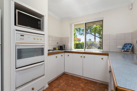 Como South Perth Villa - Accommodation in Bendigo 26