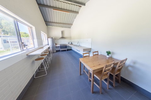 Mandurah Coastal Holiday Park - Accommodation in Bendigo 40