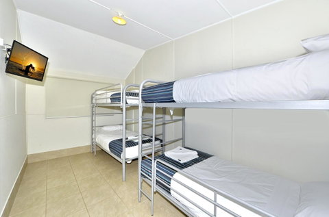 Mandurah Coastal Holiday Park - Accommodation in Bendigo 13