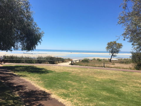 Beach House Dunsborough - Accommodation in Bendigo 21