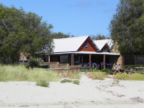 Beach House Dunsborough - Accommodation in Bendigo 9
