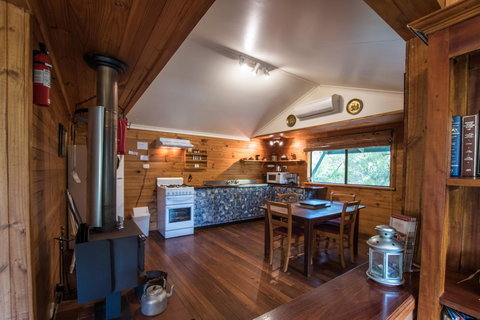 Cape Howe Cottages - Accommodation in Bendigo 23