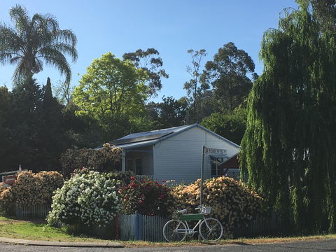 Applegate Lane Chalet - Accommodation in Bendigo 1