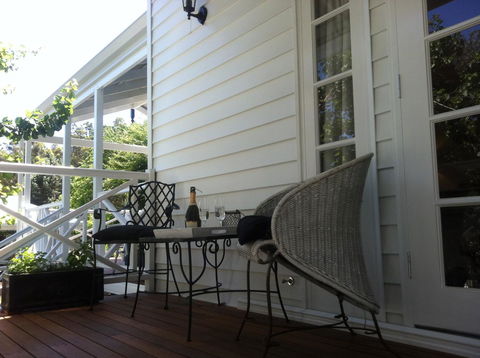 Applegate Lane Chalet - Accommodation in Bendigo 17