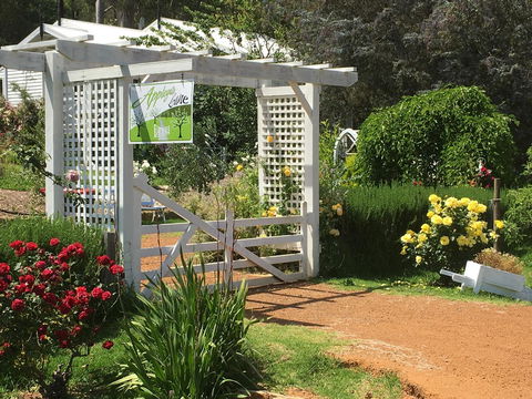 Applegate Lane Chalet - Accommodation in Bendigo 3