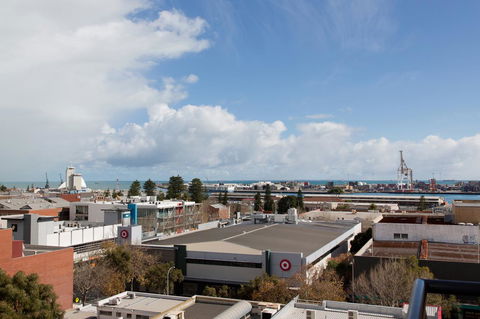 Ocean Breeze Apartment - Accommodation in Bendigo 4