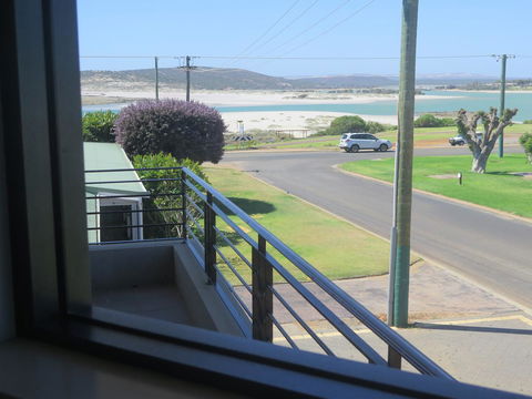 Kalbarri Riverfront Unit - Accommodation in Bendigo 4