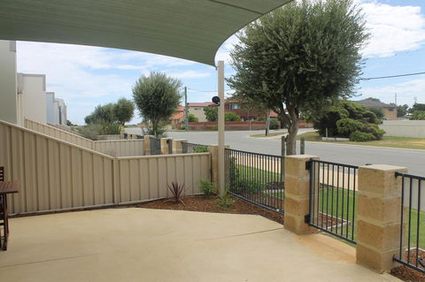 Seas The Day - Jurien Bay - Accommodation in Bendigo 7