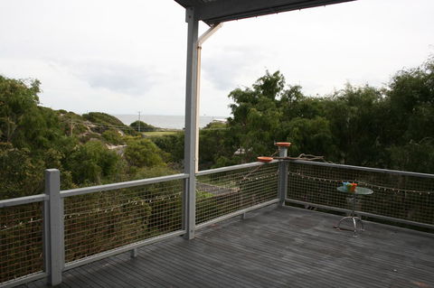 Peppy Beach Ocean Views - Accommodation in Bendigo 9