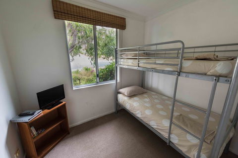 Peppy Beach Ocean Views - Accommodation in Bendigo 13