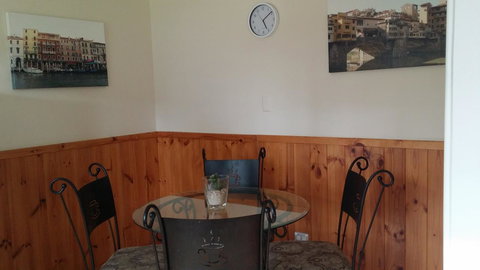 Chalets On Frenchman - Accommodation in Bendigo 6