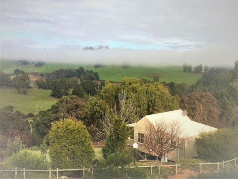 Balingup Highview Chalets - Accommodation in Bendigo 19