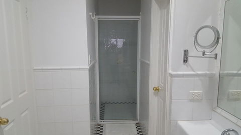 Two Sisters Chalets - Accommodation in Bendigo 5