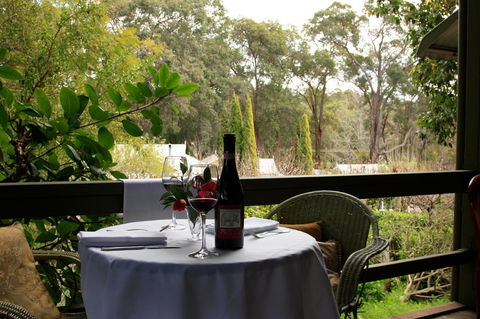 Two Sisters Chalets - Accommodation in Bendigo 17