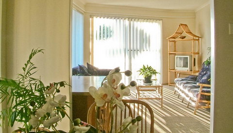Scarborough & Absolutely Beachfront - Accommodation in Bendigo 15