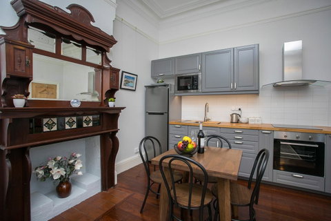 Danum House - Accommodation in Bendigo 2
