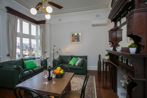 Danum House - Accommodation in Bendigo 4