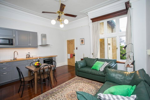 Danum House - Accommodation in Bendigo 11