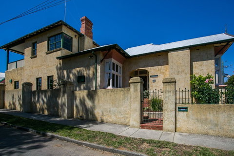 Danum House - Accommodation in Bendigo 22
