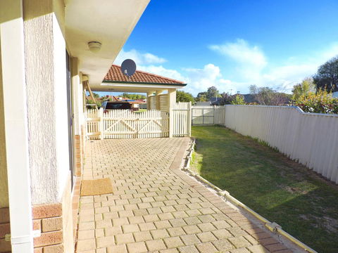Silver Gull Family Retreat - Accommodation in Bendigo 12