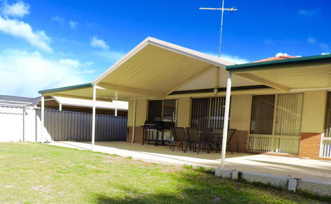 Silver Gull Family Retreat - Accommodation in Bendigo 13
