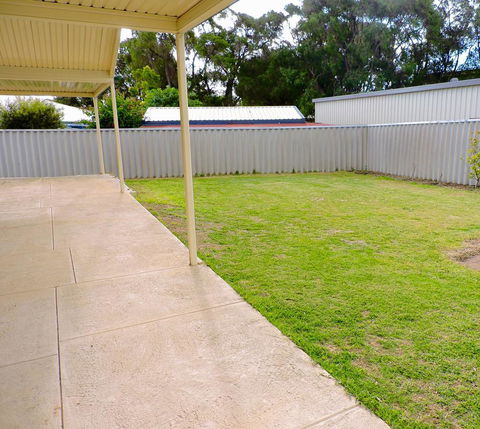 Silver Gull Family Retreat - Accommodation in Bendigo 14