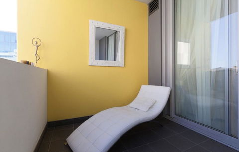 Perth Luxury City Apartment- Free Parking - Accommodation in Bendigo 13