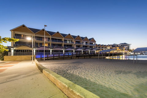Dolphin Quay Apartments - Accommodation in Bendigo 0