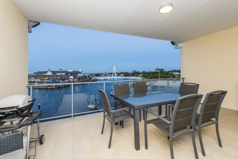 Dolphin Quay Apartments - Accommodation in Bendigo 23