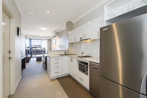 Dolphin Quay Apartments - Accommodation in Bendigo 34