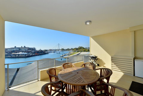 Dolphin Quay Apartments - Accommodation in Bendigo 15