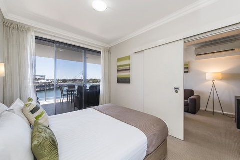 Dolphin Quay Apartments - Accommodation in Bendigo 28