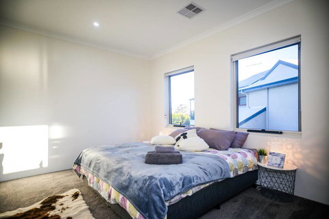VIP Stays - Villa De Burswood Luxury 3BR Suite W/ King Bed FREE WIFI - Accommodation in Bendigo 19