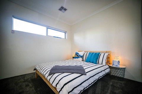 VIP Stays - Villa De Burswood Luxury 3BR Suite W/ King Bed FREE WIFI - Accommodation in Bendigo 20