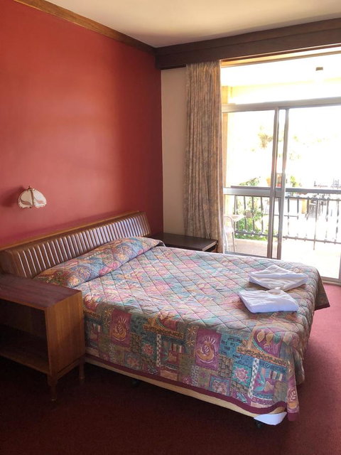 Kambalda Hotel - Accommodation in Bendigo 12