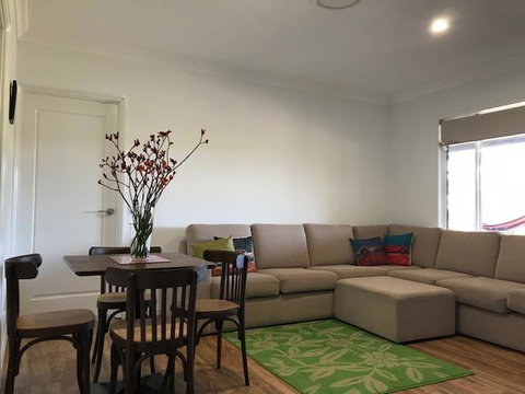 The Mains Guest House 2 Bedroom Farm Stay - Accommodation in Bendigo 11